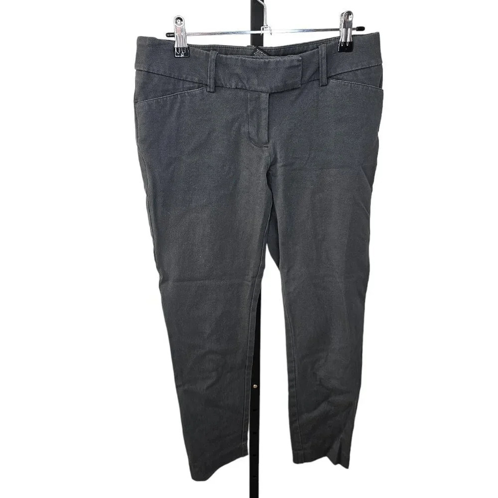Mossimo  Womens Gray Crop Pants Size 4